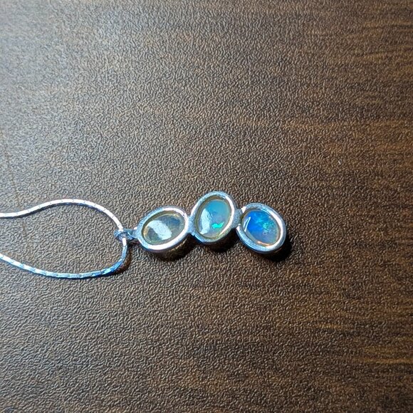 NECKLACE Natural Opal 925 17" including extension chain - Picture 6 of 6